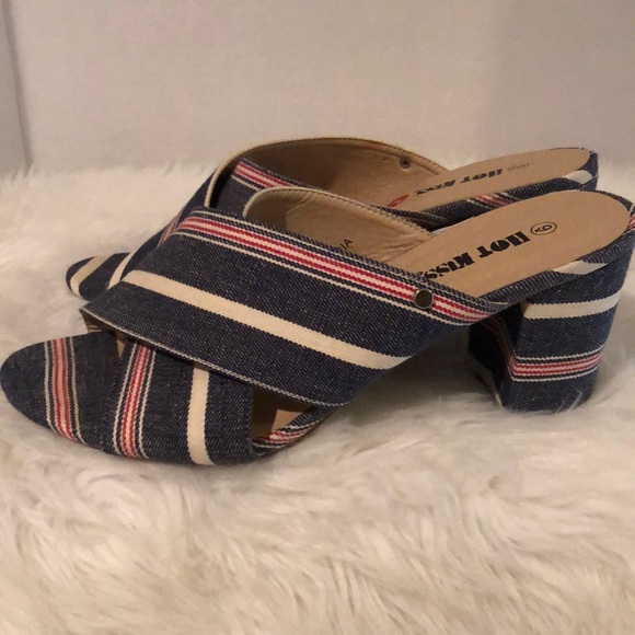 Hot Kiss “Gloria” Denim Fabric Slide Sandals - Picture 2 of 6
